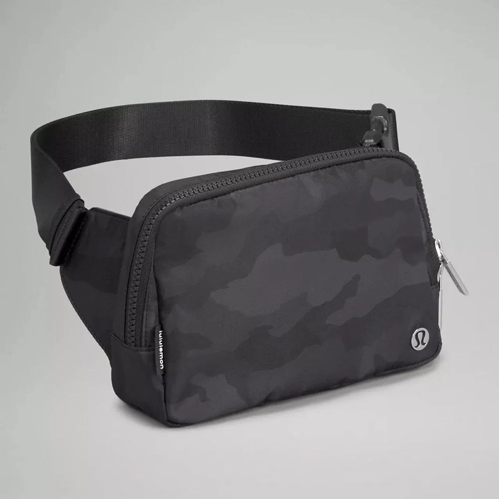 NEW LULULEMON EVERYWHERE BELT BAG LARGE 2L IN CAMO DEEP COAL MULTI - Picture 1 of 7